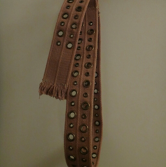 Brown Open Hole Belt - Picture 10 of 16